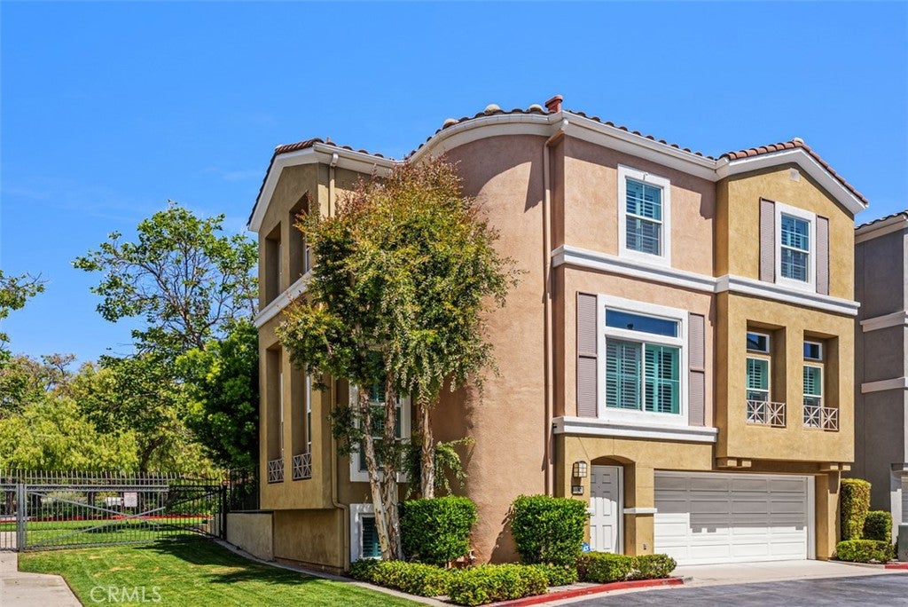 237 Montana del Lago Drive