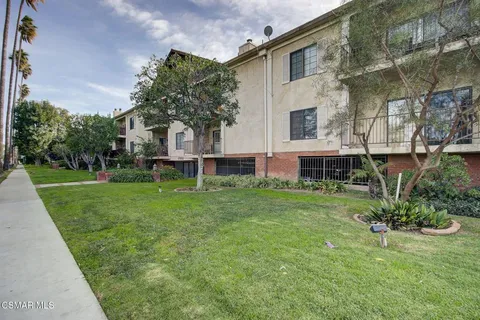17522 Sherman Way Unit 204, Van Nuys, CA 91406 - MLS#: 225005980