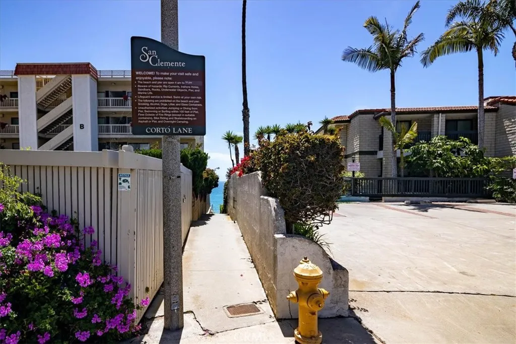 San Clemente, California 92672, United States, 2 Bedrooms Bedrooms, ,3 BathroomsBathrooms,Residential,Active,184157
