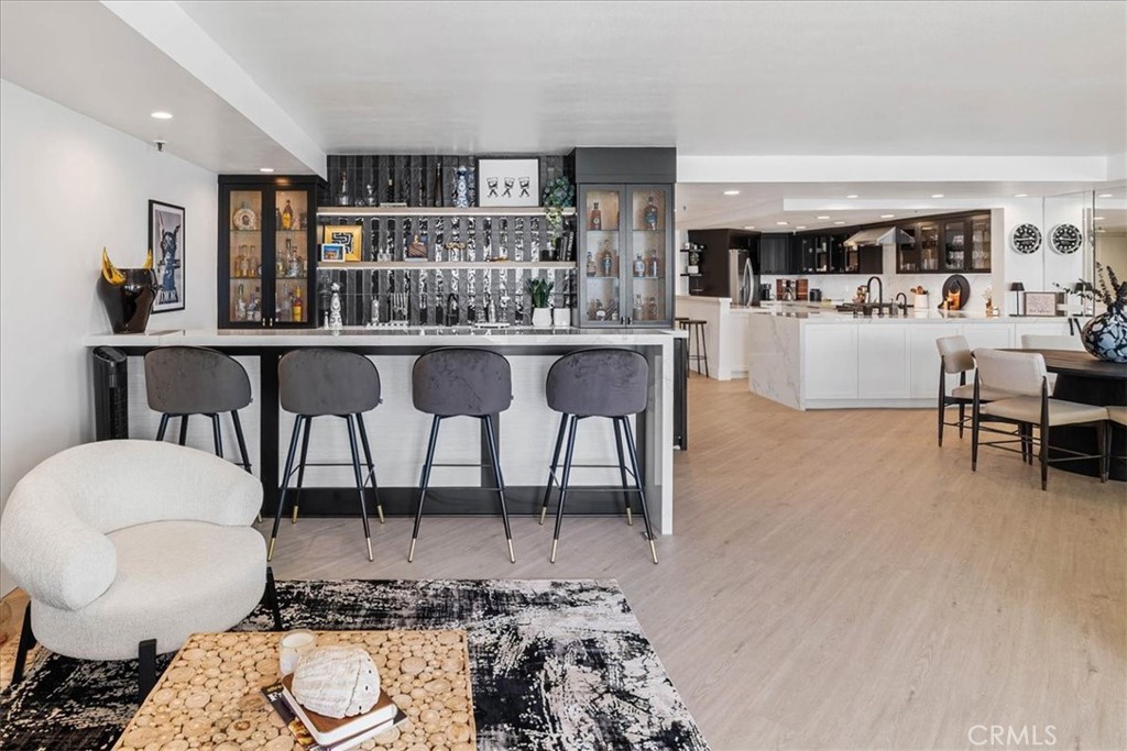 Sunset Shores (SO) - Residential Lease