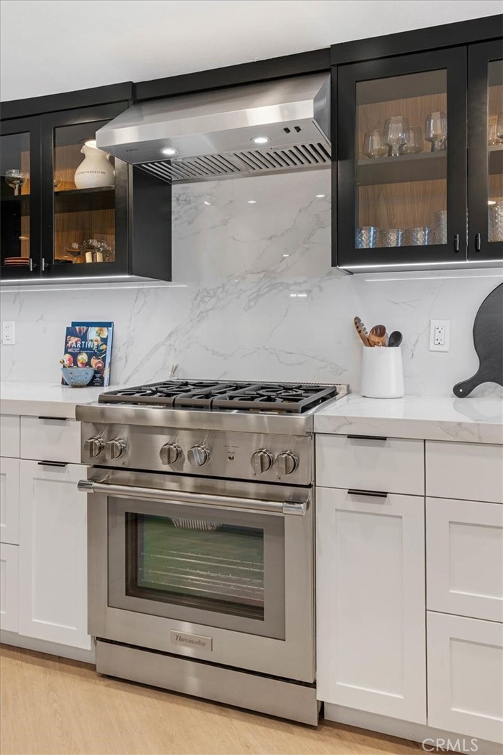 Sunset Shores (SO) - Residential Lease