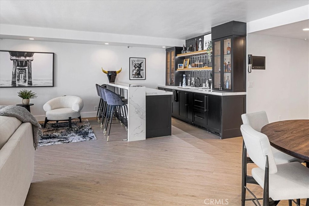 Sunset Shores (SO) - Residential Lease