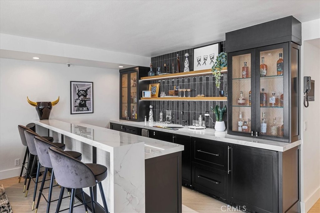 Sunset Shores (SO) - Residential Lease