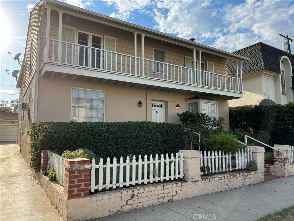 Photo of 425 S Palm Drive, Beverly Hills, CA 90212 (MLS # NP26077147)