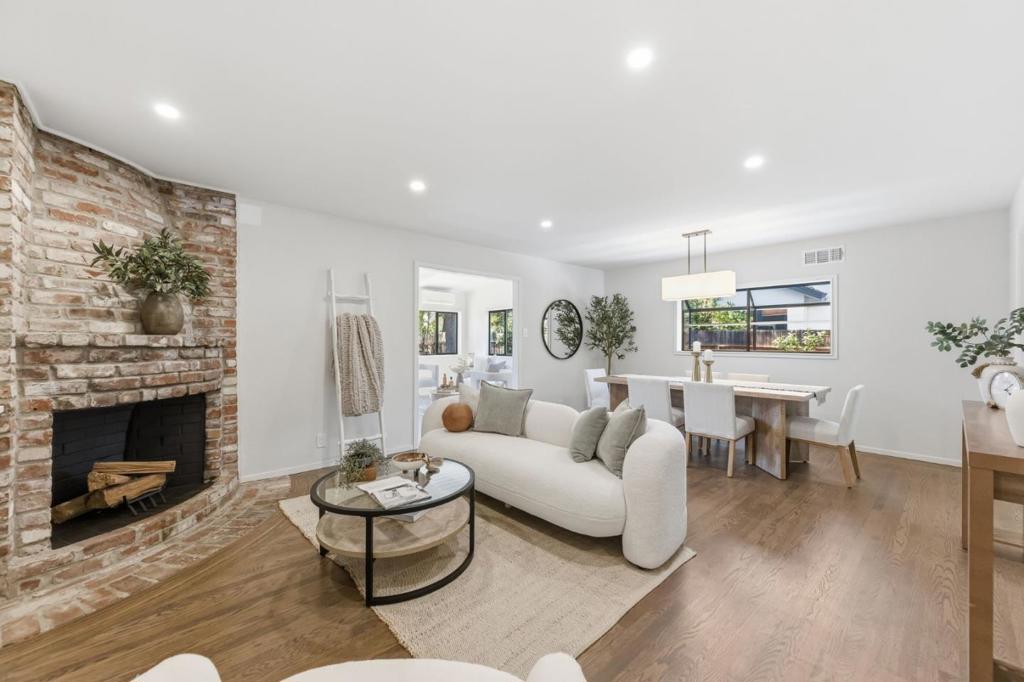 2518 South Court, Palo Alto CA 94301