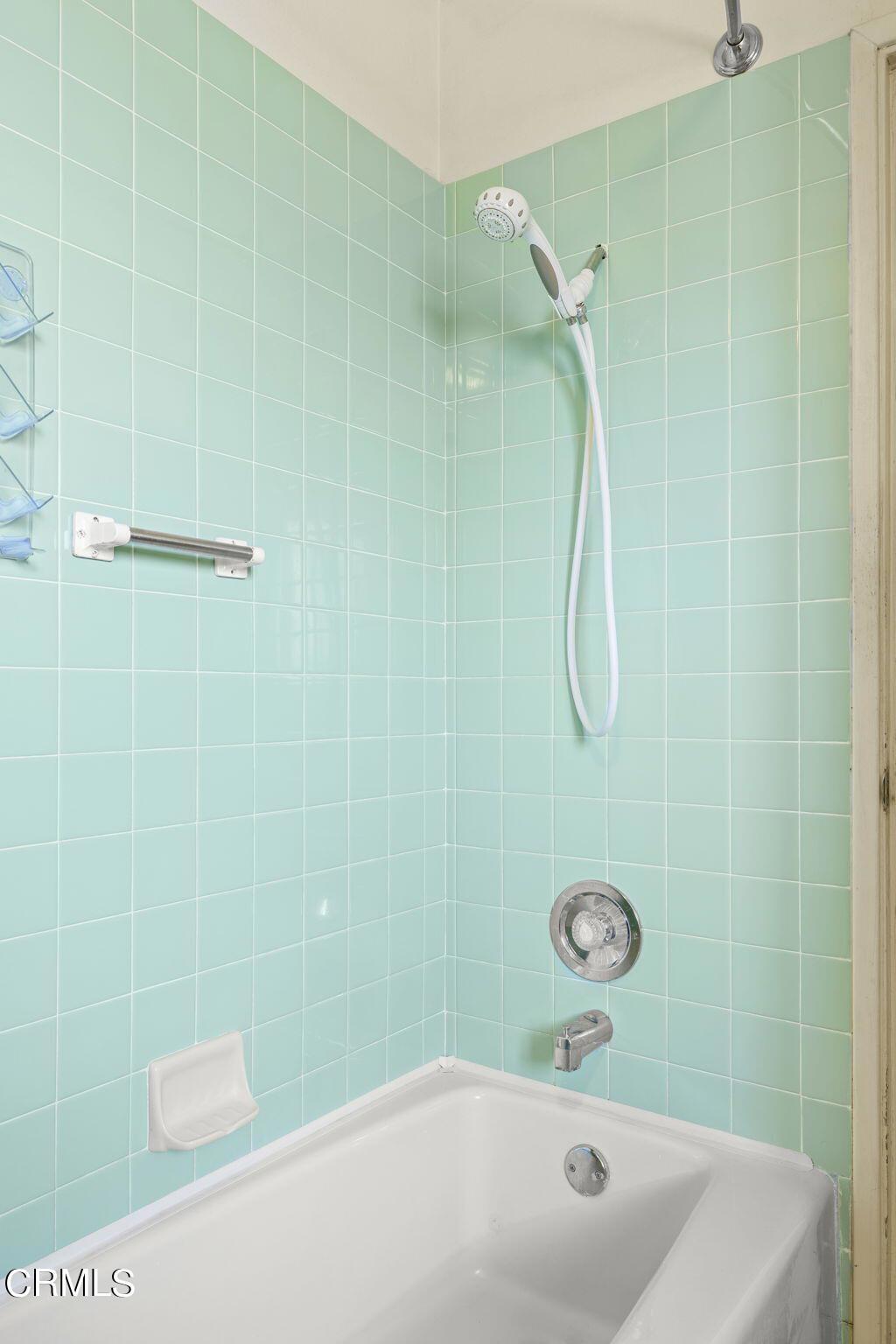 Ventura Mutual - Residential Lease