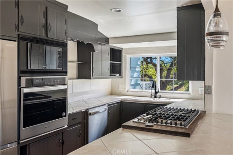 Tiny photo for 549 Derby Ln, Paso Robles, CA 93446 (MLS # NS26110102)