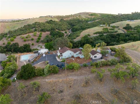 Tiny photo for 549 Derby Ln, Paso Robles, CA 93446 (MLS # NS26110102)