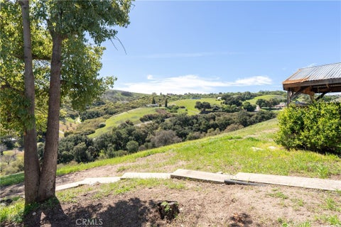 Tiny photo for 549 Derby Ln, Paso Robles, CA 93446 (MLS # NS26110102)