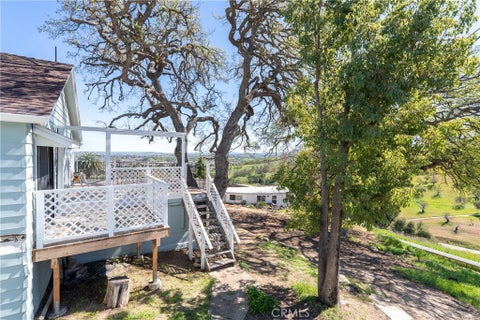 Tiny photo for 549 Derby Ln, Paso Robles, CA 93446 (MLS # NS26110102)