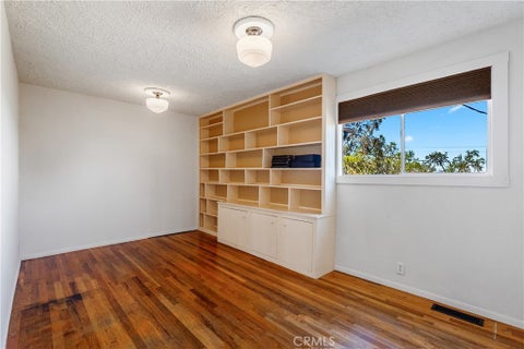 Tiny photo for 549 Derby Ln, Paso Robles, CA 93446 (MLS # NS26110102)