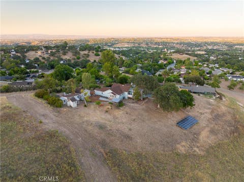 Tiny photo for 549 Derby Ln, Paso Robles, CA 93446 (MLS # NS26110102)