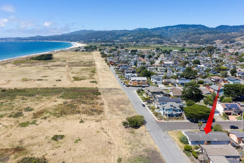 200 Filbert Street, Half Moon Bay CA 94019