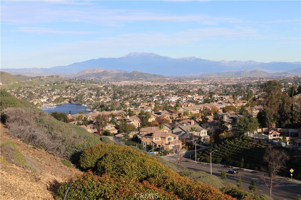47 Corte Madera