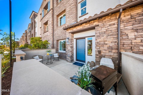 Tiny photo for 536 Via Zibello VIS, Camarillo, CA 93012 (MLS # V1-36013)