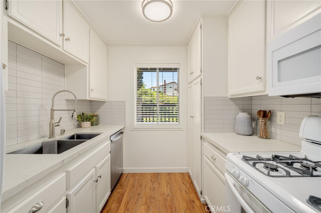 Casa Loma (CL) - Residential