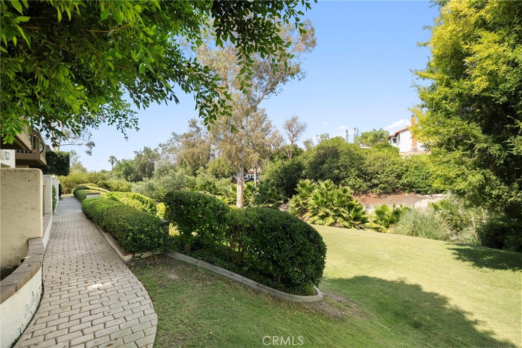 Casa Loma (CL) - Residential