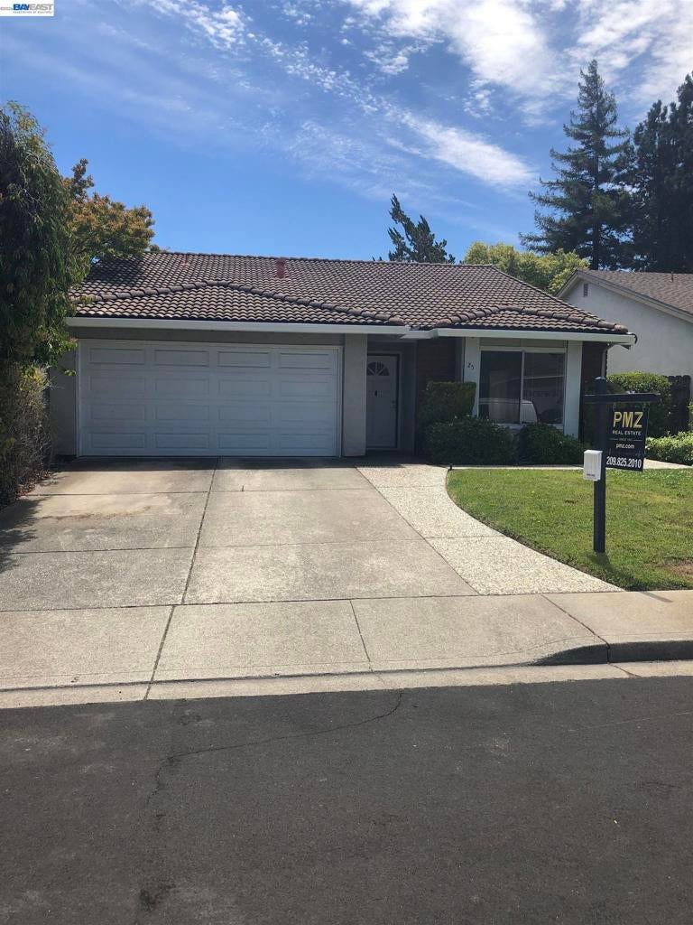 25 Pamplona CT