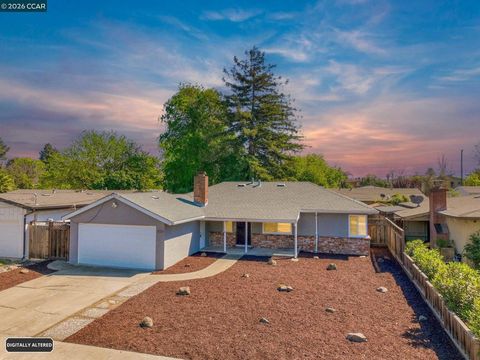 Photo of 1930 Sunshine Dr Dr, Concord, CA 94520 (MLS # 41128188)