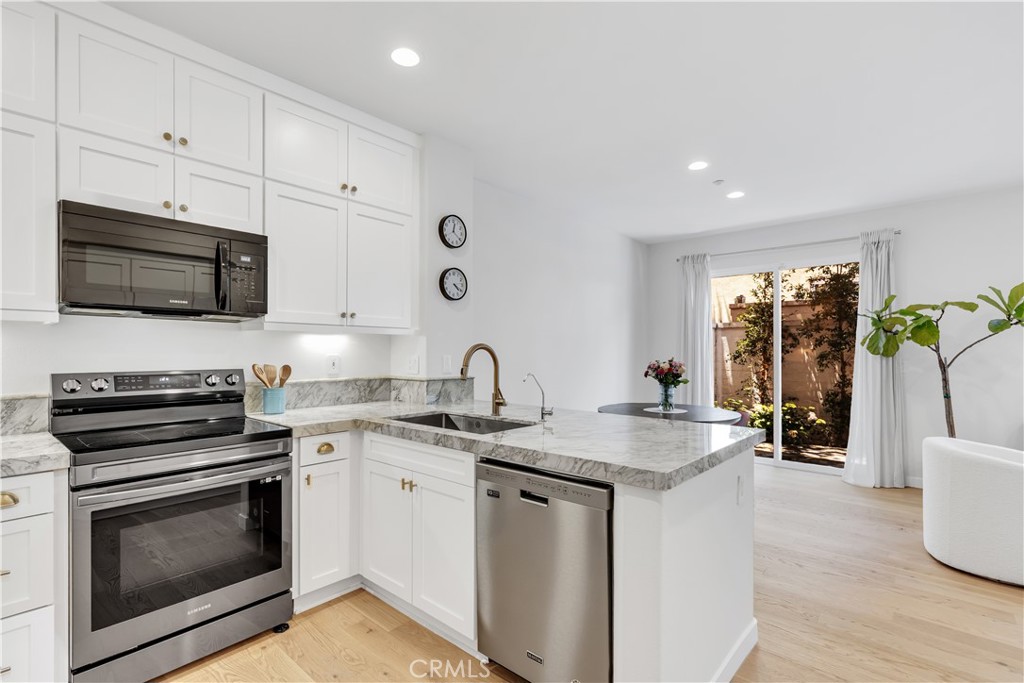 122 Paseo Vista