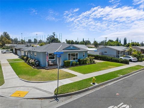 Photo of 1200 S Washington AVE, Glendora, CA 91740 (MLS # SW26150531)