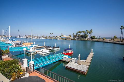 Photo of 8 Antigua Ct Ct, Coronado, CA 92118 (MLS # 260010135SD)