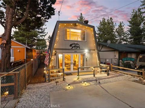 Photo of 1056 Sierra Ave, Big Bear City, CA 92314 (MLS # CV26002528)