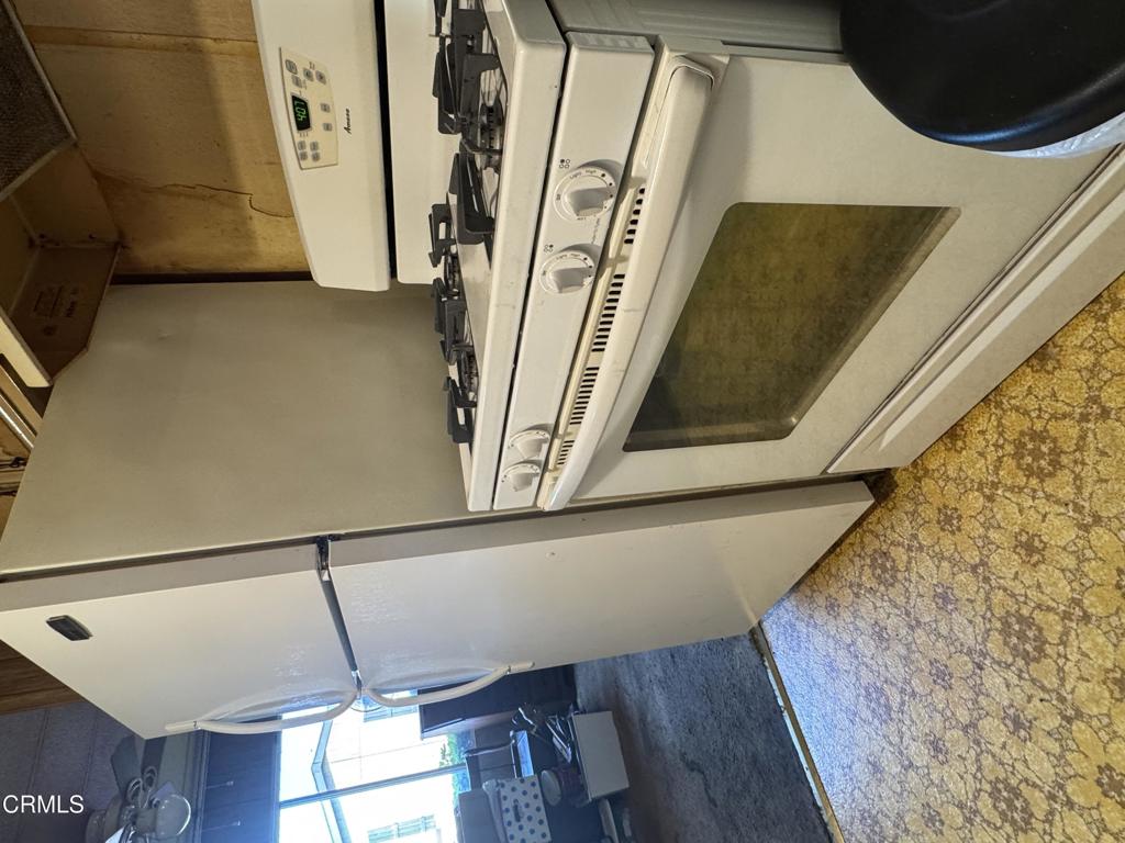 Imperial Oxnard MHP - 037004 - Manufactured In Park