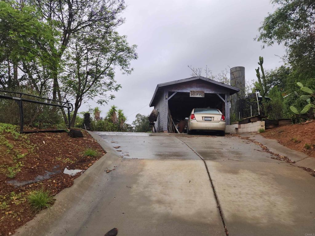 13958 70 Olive Vista Drive
