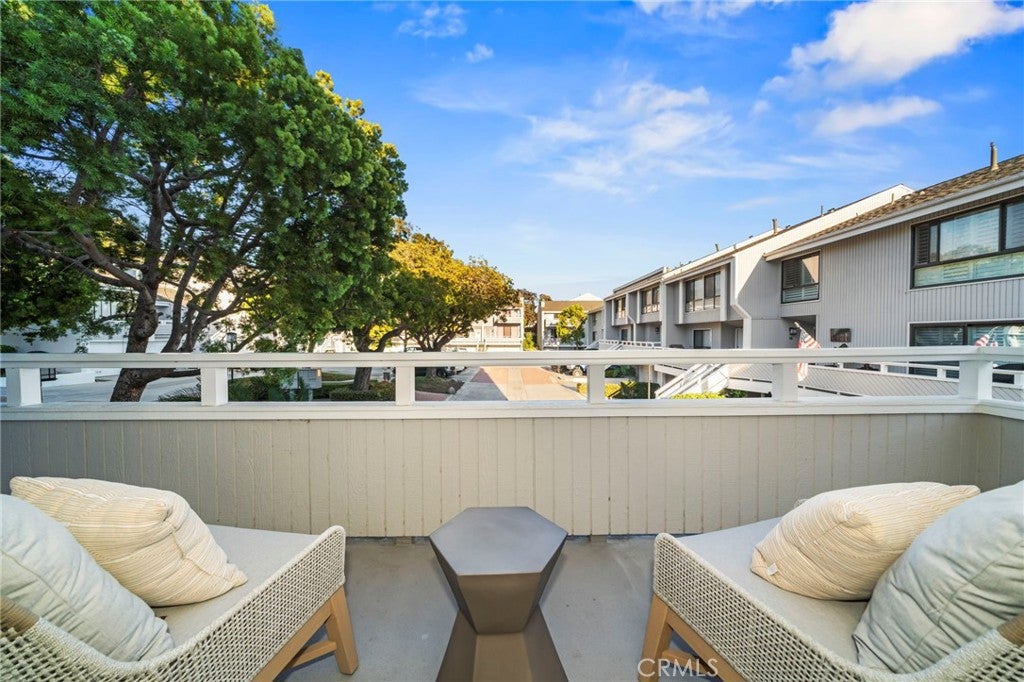 19 Swift Court, Newport Beach CA 92663 - Photo 18