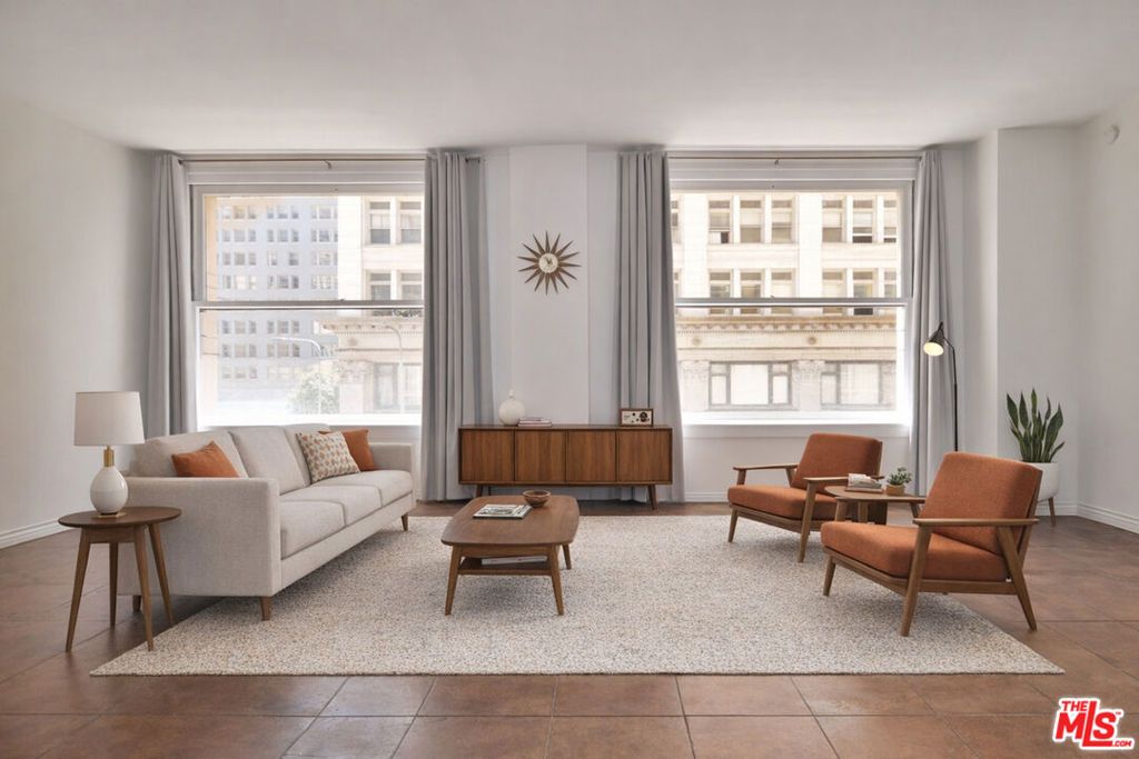 Photo of 215 W 7th Street #307, Los Angeles, CA 90014 (MLS # 25623829)