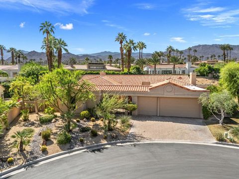 Photo of 73165 Mirasol Court, Palm Desert, CA 92260 (MLS # 219136765DA)