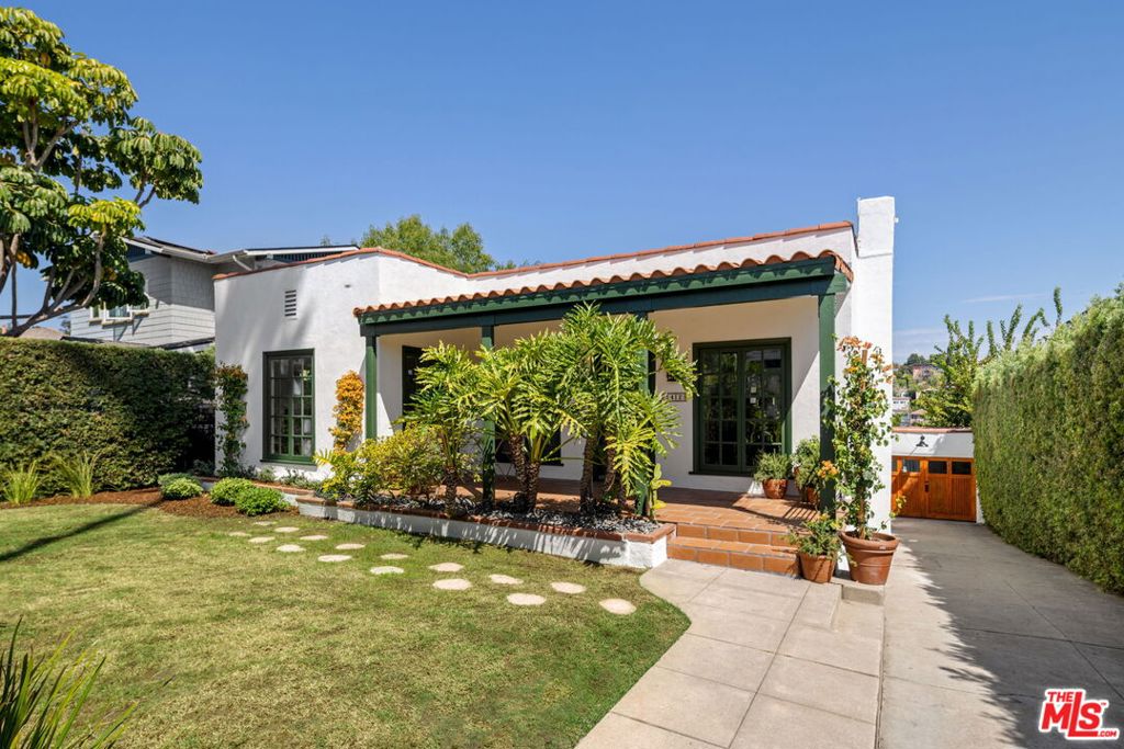 1412 Laveta Terrace