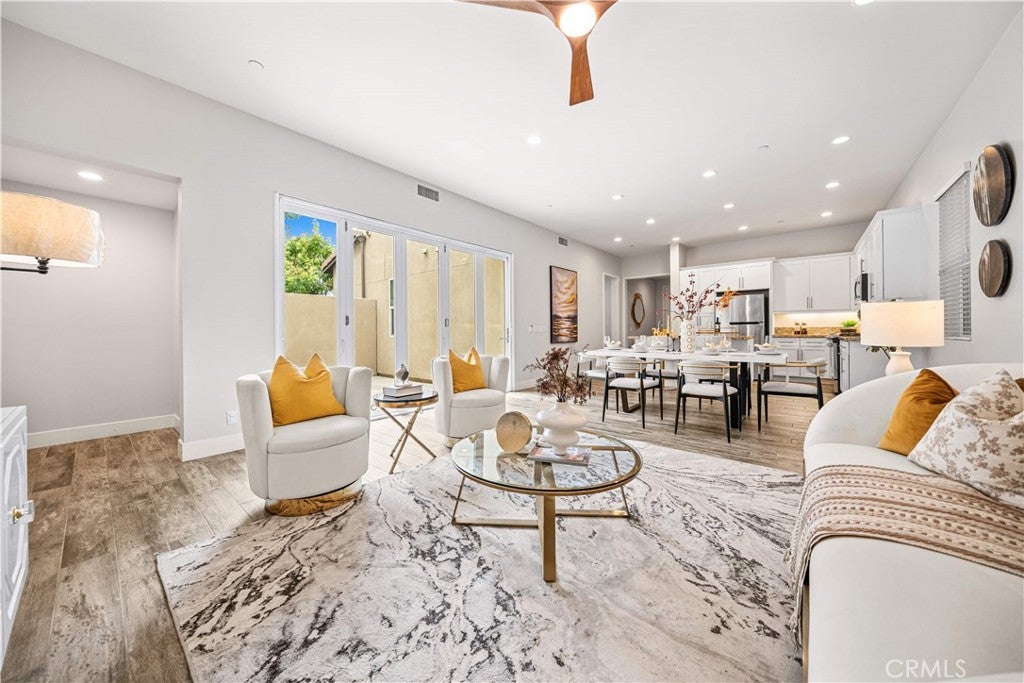 220 Follyhatch, Irvine CA 92618 - Photo 9