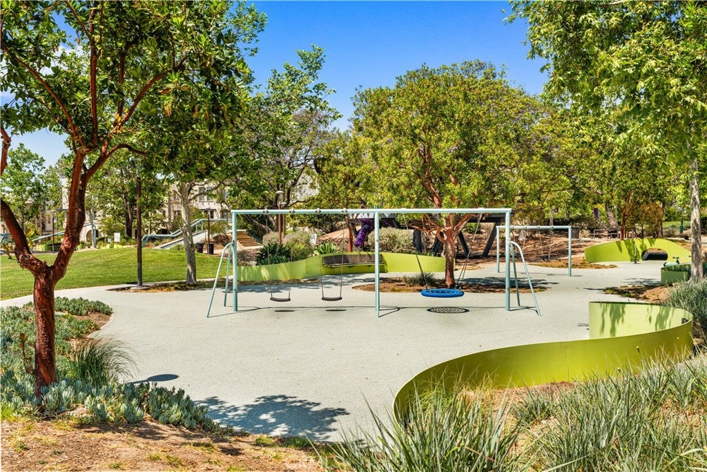 220 Follyhatch, Irvine CA 92618 - Photo 52
