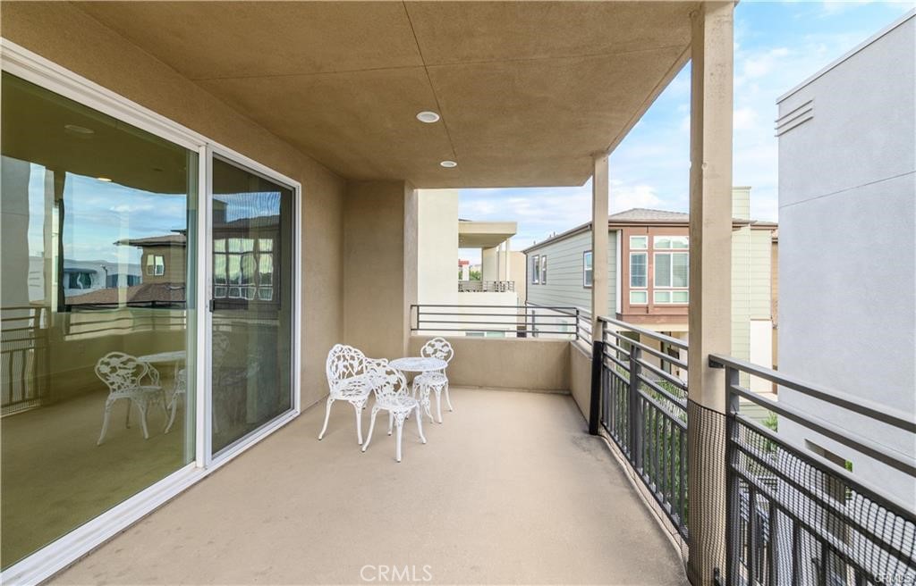 Deco - Residential Lease
