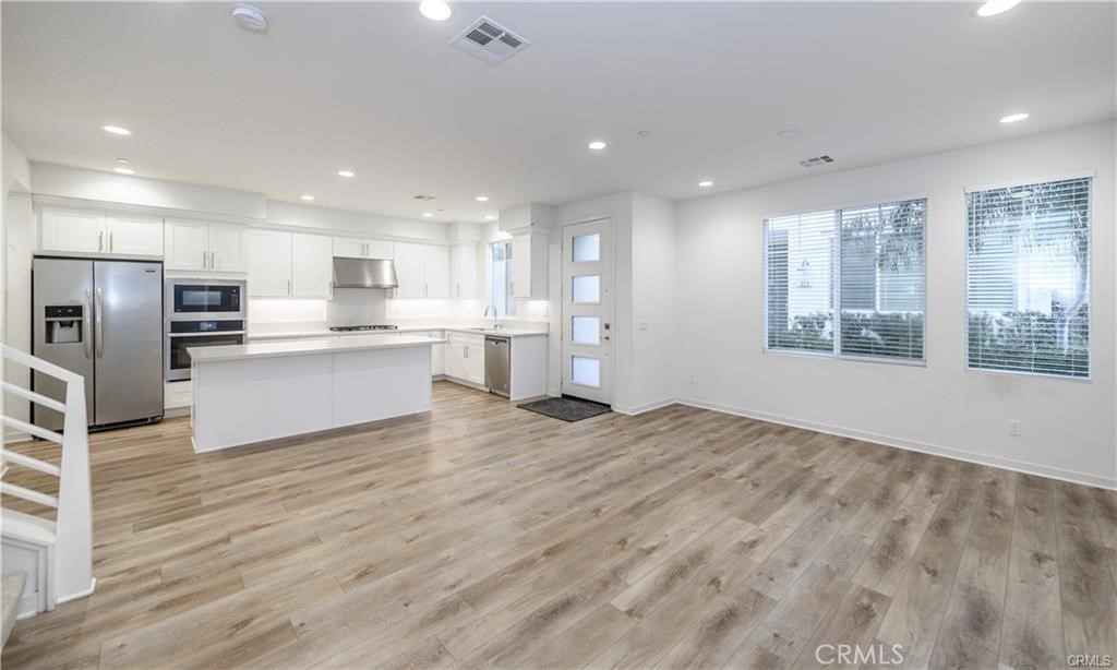 Deco - Residential Lease
