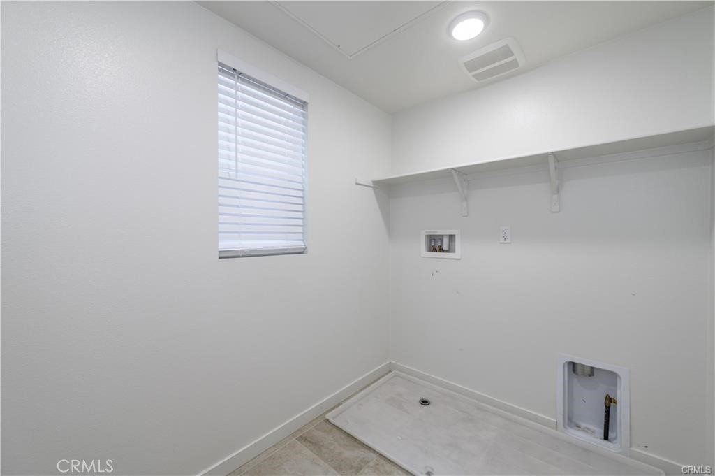 Deco - Residential Lease