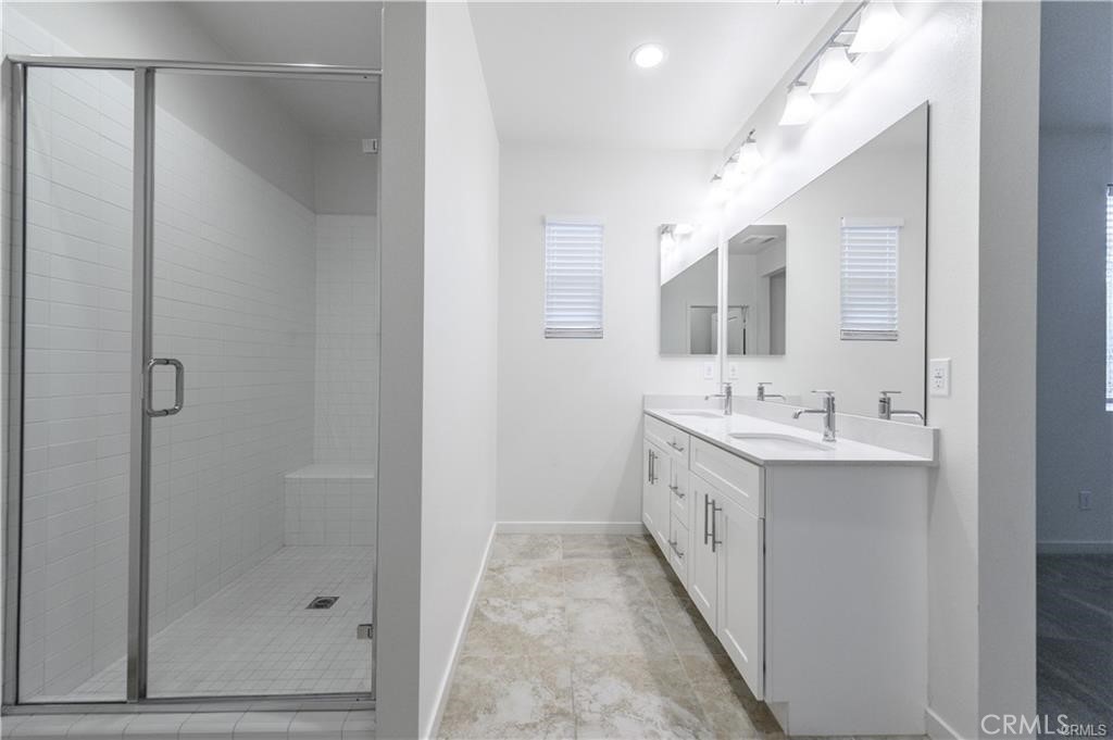 Deco - Residential Lease
