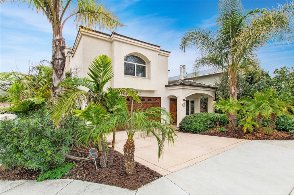 Gorgeous 3 bed/2.5 bath home in Bay Park. Shows like a model! Well maintained corner lot with mature landscape. Open floor plan with a lot of living space! Kitchen has SS appliances and ample counter & cabinet space. Many upgrades including wood floors, paint and dual pane windows. Fireplace in family room for those cool nights. Neutral color palette allows for easy personal design. Spacious bedrooms and closets. Easy access to USD, freeways, shopping and entertainment! No HOA. A MUST SEE home! Neighborhoods: Bay Park Equipment: Dryer, Range/Oven, Satellite Dish, Washer Other Fees: 0 Sewer: Sewer Connected Topography: LL