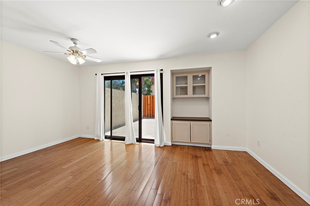 310 W Imperial Avenue 6