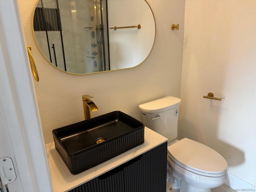 University City - Residential Lease
