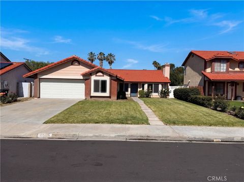 Photo of 4365 Northcroft RD, Jurupa Valley, CA 92509 (MLS # IV26101392)