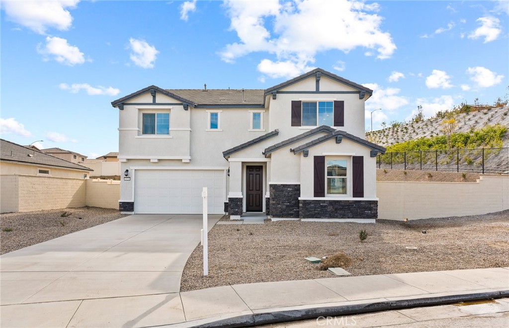 Ready to move in! Our popular and charming two-story Brinnon plan is located in the beautiful Alberhill Ranch community in Lake Elsinore! We are centrally located with easy access to freeways, shopping and hillside views throughout community.
-End of cul-de-sac with large driveway
-Large property
-Private location
-Quartz kitchen counter tops
-42 inch Espresso Cabinets
-Built in stainless steel appliances