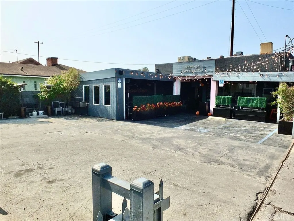 Los Angeles, California 90019, United States, ,Commercial,Active,238885