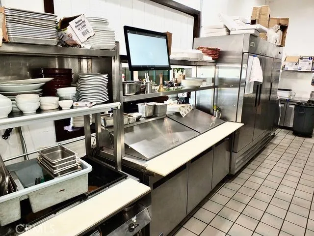 Los Angeles, California 90019, United States, ,Commercial,Active,238885