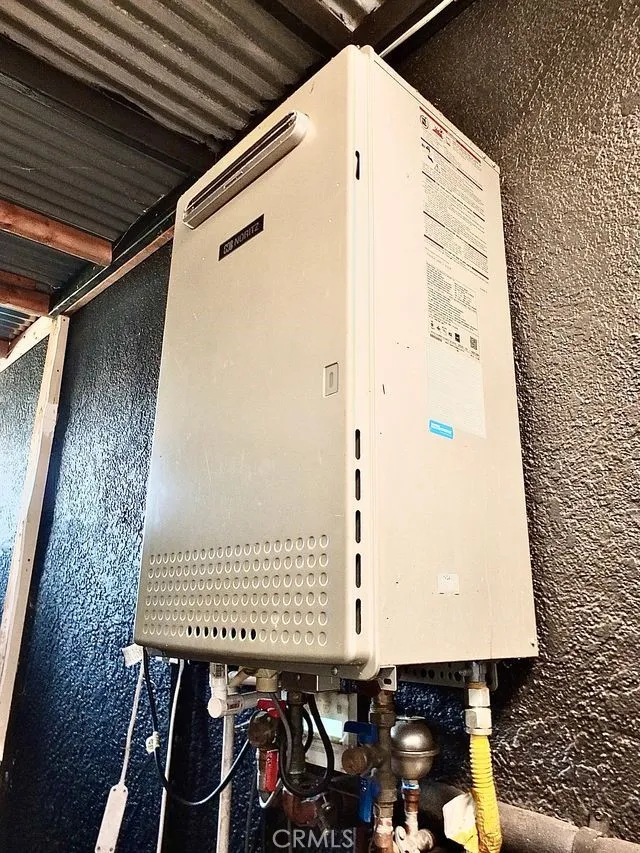 Los Angeles, California 90019, United States, ,Commercial,Active,238885