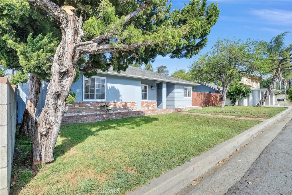 1611 S Fourth Avenue