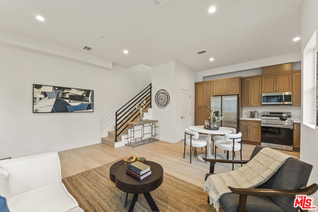 19025 Bassett Street