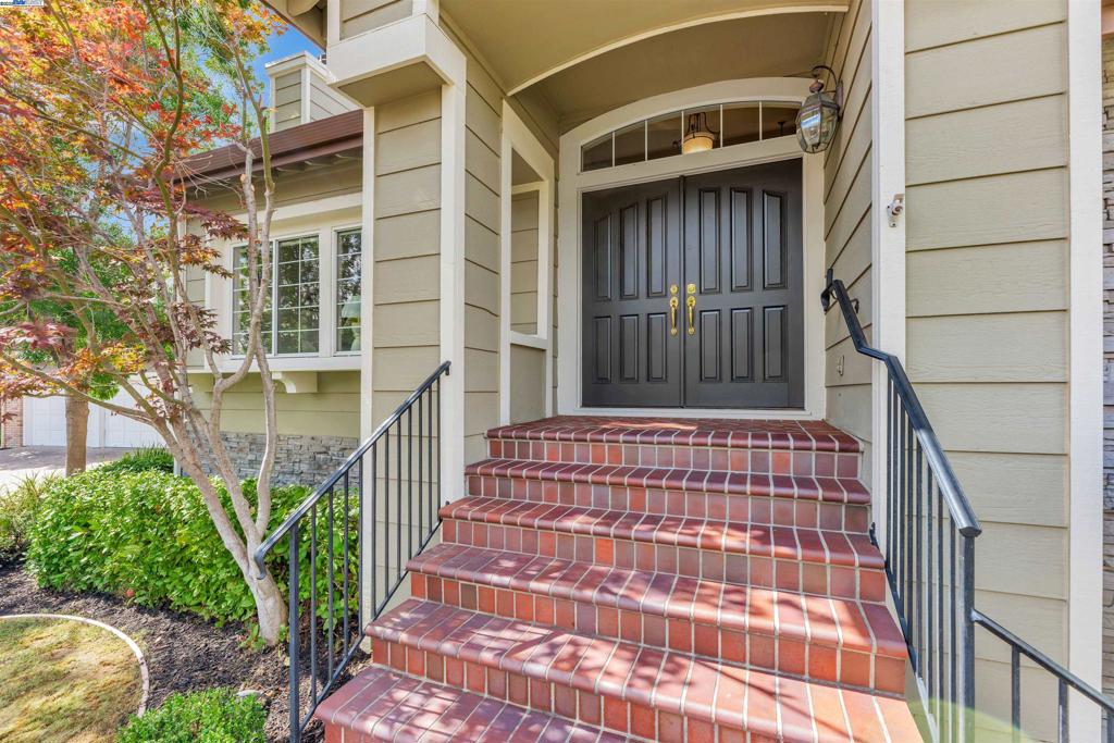 RELIEZ HIGHLANDS - Residential